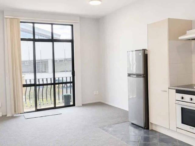 Apartment for rent in Auckland, Oroua County