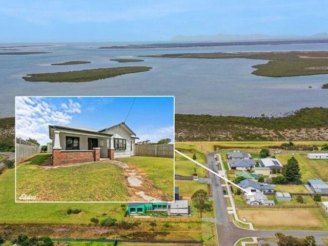 House for sale in Port Albert, Victoria