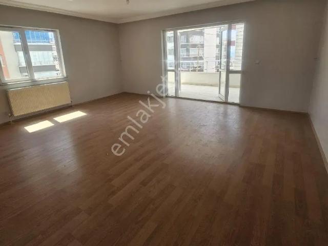 Yenimahalle, Ankara içerisinde satılık mülk