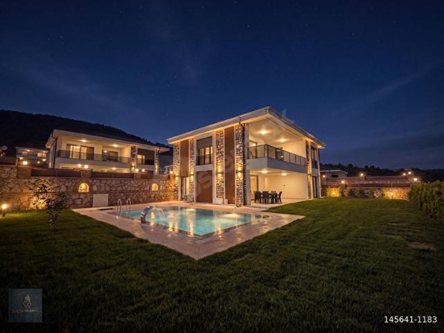 Edremit, Balikesir içerisinde satılık Villa