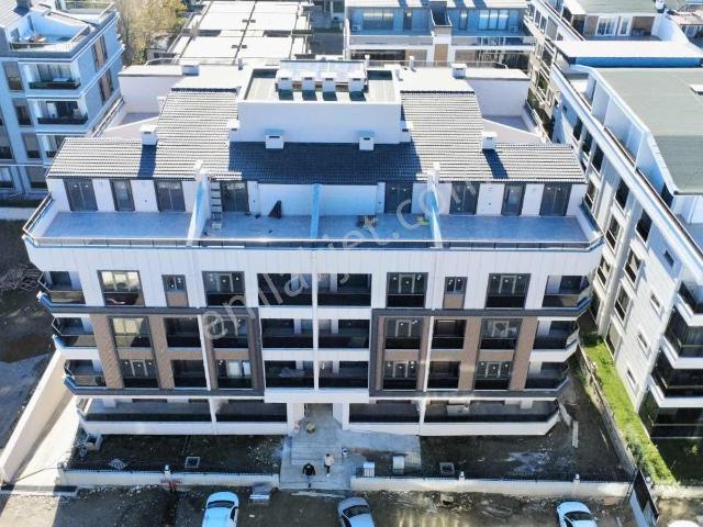 Bankacılar Ve Doktorlar Sitesi, Edremit içerisinde satılık mülk