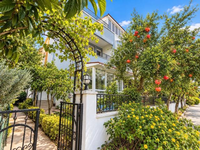 Kadıköy, Edremit içerisinde satılık Villa