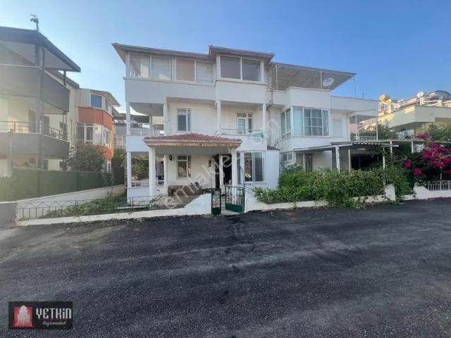 İshaklı, Alanya içerisinde kiralık Villa