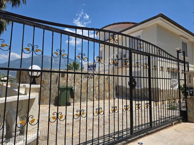 Alanya, Antalya içerisinde satılık Villa