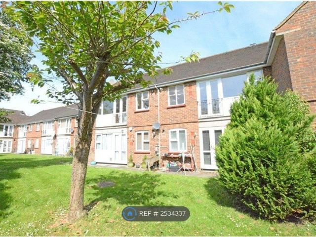Apartment for rent in Beaconsfield Old Town, Beaconsfield