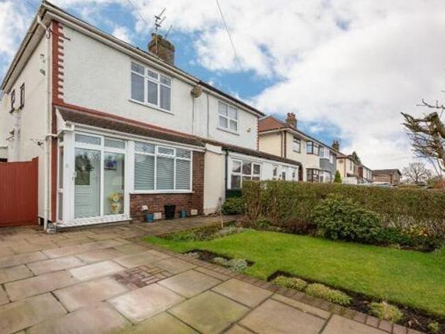 House for sale in Roby Mill, Lancashire