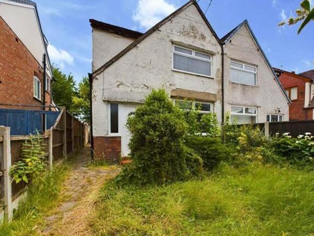 House for sale in Roby Mill, Lancashire