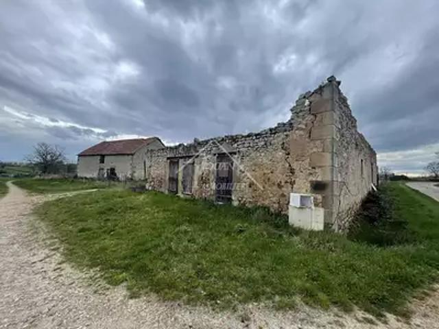 Terrain vente à Moulins, Ygrande