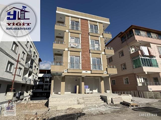İssume, Belen içerisinde satılık mülk