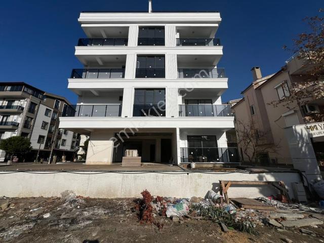 Edremit, Balikesir içerisinde satılık mülk