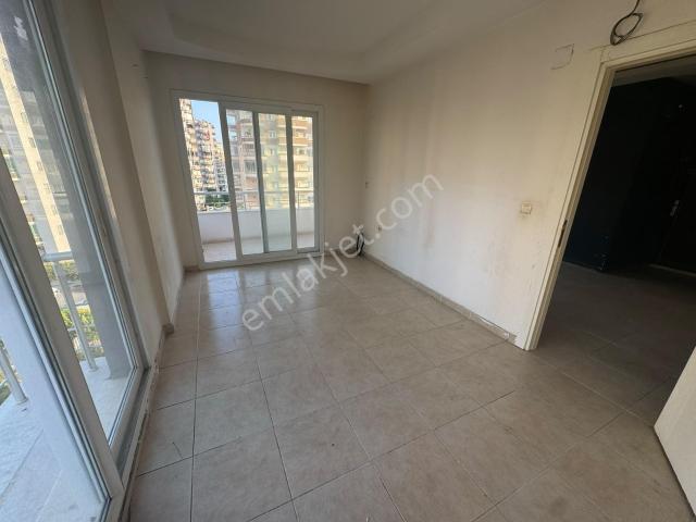 Yenişehir, Mersin içerisinde kiralık mülk