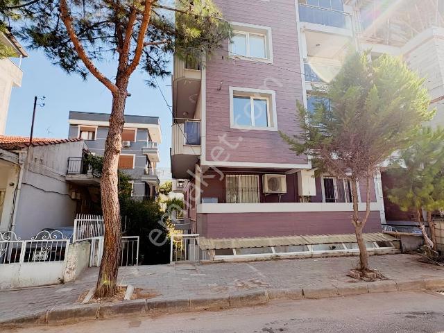Buca, İzmir içerisinde satılık mülk
