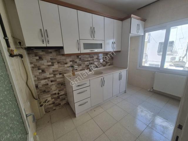 Buca, İzmir içerisinde kiralık mülk
