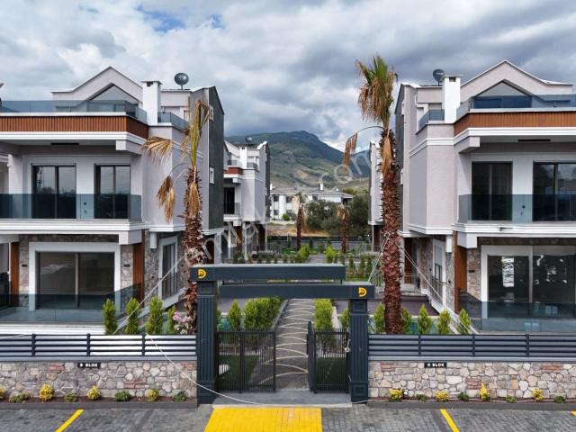 Edremit, Balikesir içerisinde satılık Villa
