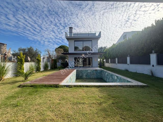 Edremit, Balikesir içerisinde satılık Villa