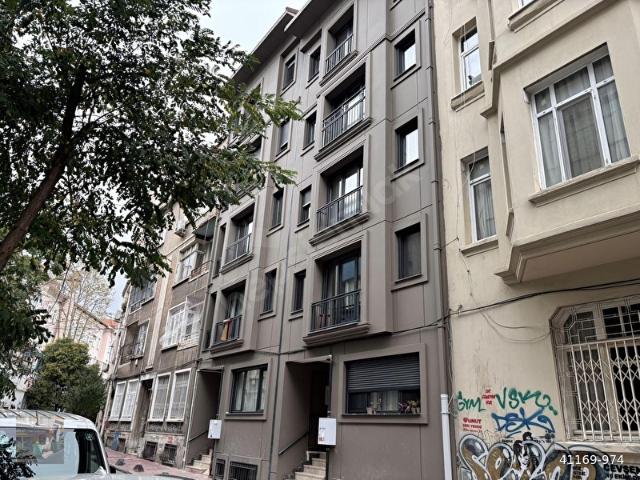 Beyoğlu, İstanbul içerisinde satılık mülk