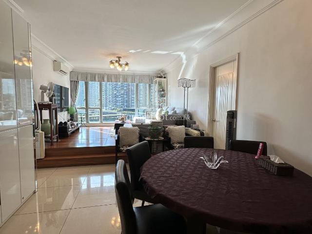 位於 東涌, 離島, 提供 出售 的 公寓