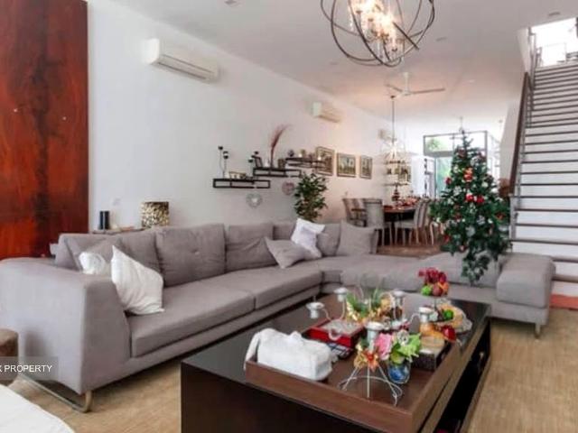 Condominium for rent