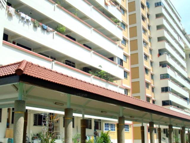 Detached House for rent in 23 North West