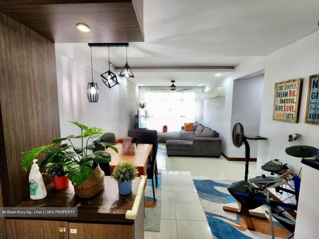 HDB House for sale in Yishun