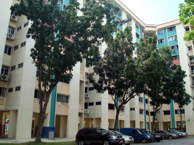 HDB House for sale in Yishun