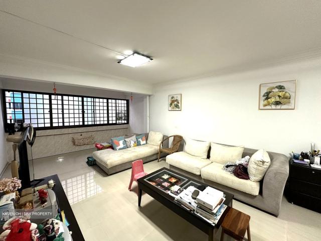 Detached House for sale in 23 North West