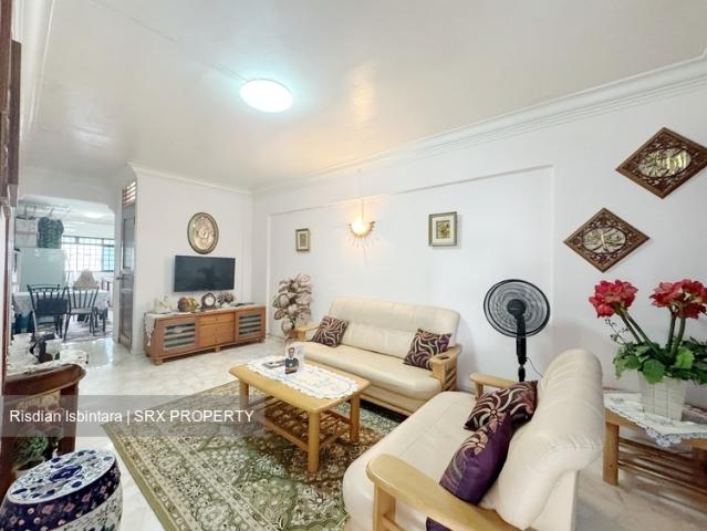 Detached House for sale in 23 North West