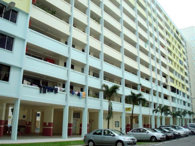 Detached House for rent in 23 North West