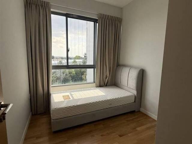 Room for rent in 23 North West