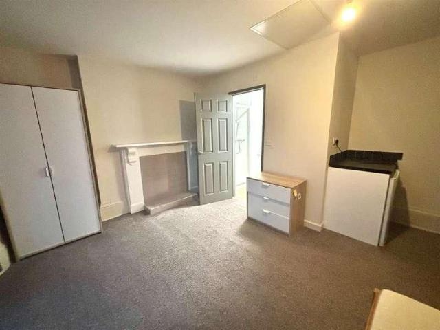 House for rent in Scarborough, South Cliff