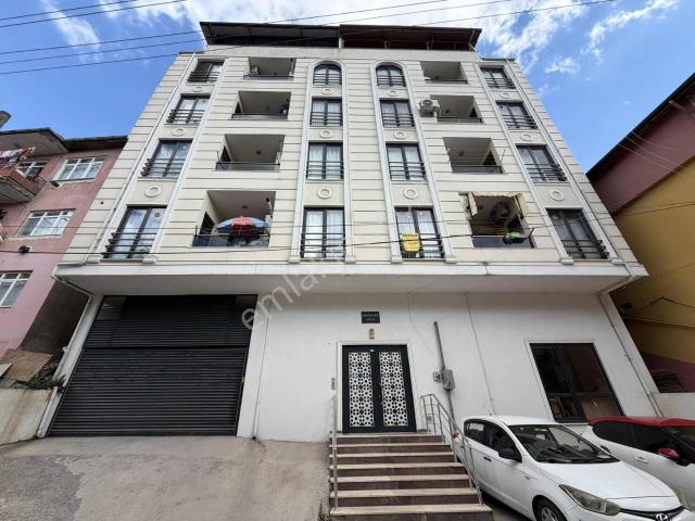 İzmit, Kocaeli içerisinde satılık mülk