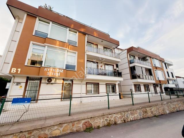 İzmit, Kocaeli içerisinde satılık mülk