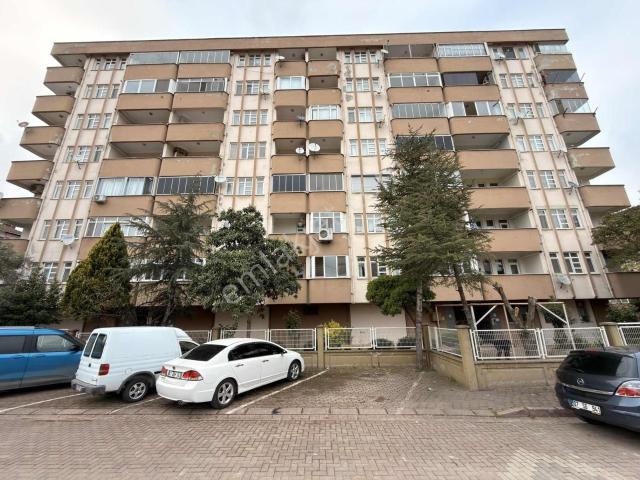 İzmit, Kocaeli içerisinde kiralık mülk