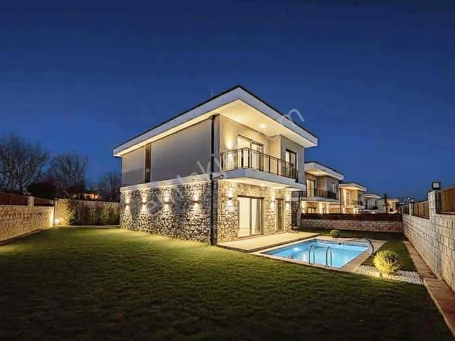 Serdivan, Sakarya içerisinde satılık Villa
