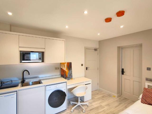 Room for rent in Stratford Marsh, Greater London