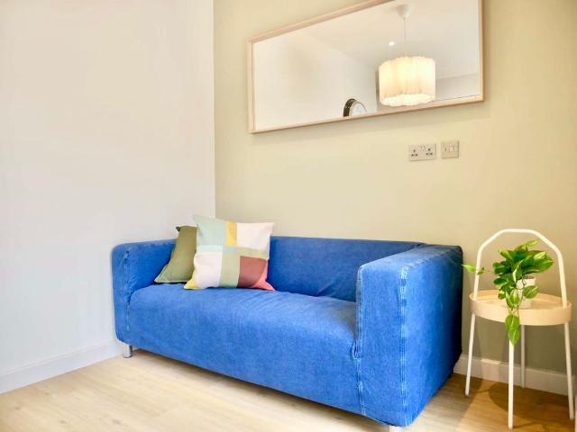 Room for rent in London Borough of Merton, Greater London