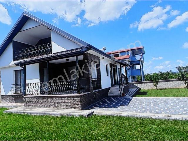 Akyazi, Sakarya içerisinde satılık Villa