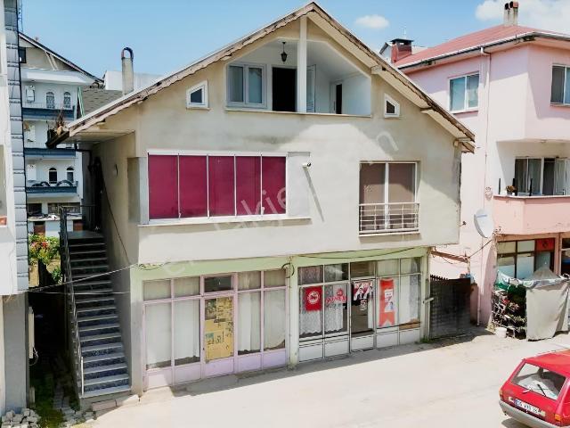 Akyazi, Sakarya içerisinde satılık Villa