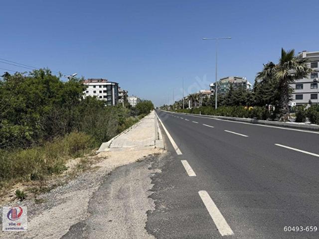 Güzelbahçe, İzmir içerisinde satılık Dükkan