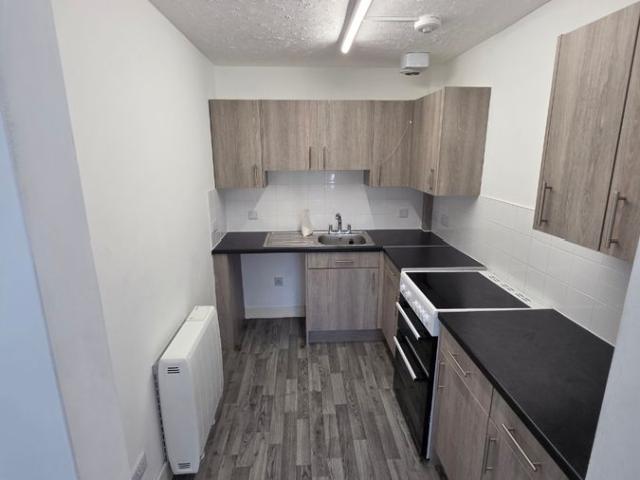 Apartment for rent in Eastleigh, Helford