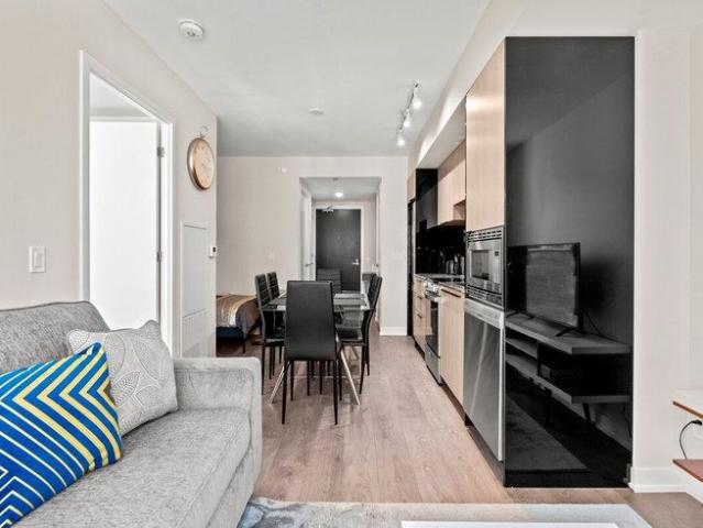 House for rent in Toronto Centre, Toronto