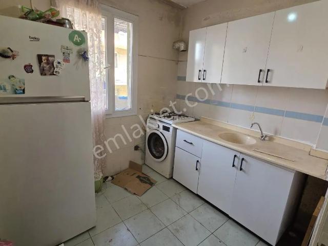 Tire, İzmir içerisinde satılık mülk