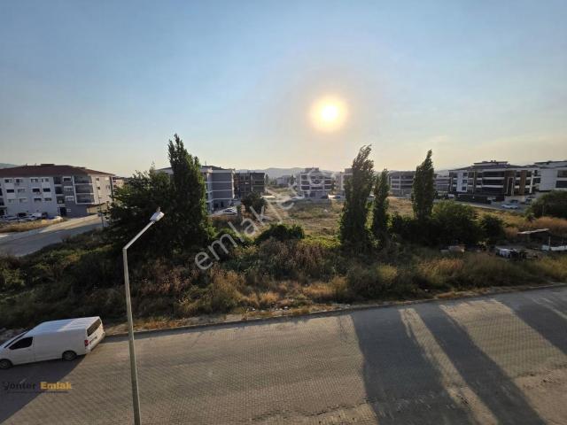 Tire, İzmir içerisinde satılık mülk