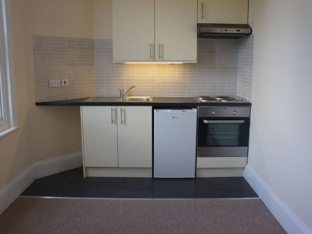 Studio for rent in Brunswick