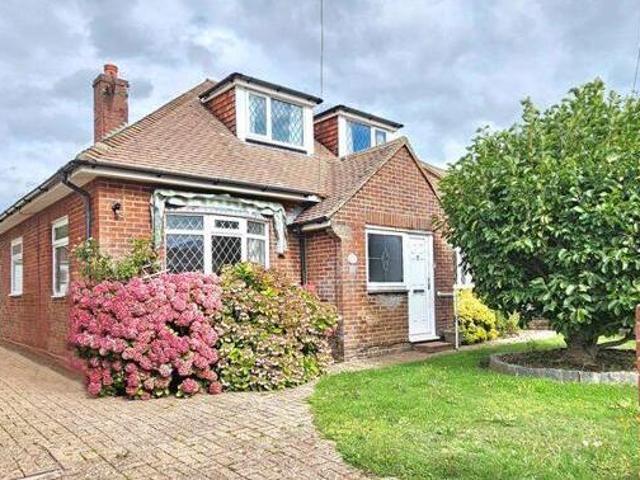 House for sale in Lee-on-the-Solent, Middlecroft