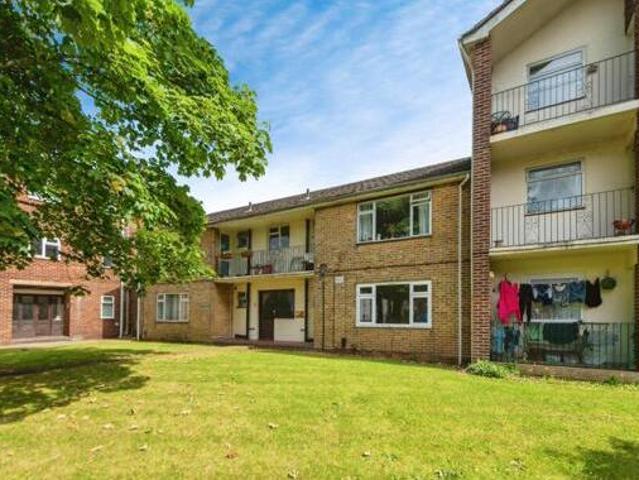 House for sale in Barton Stacey, Hampshire
