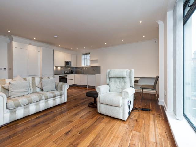 Apartment for rent in Muswell Hill, Isle Of Man