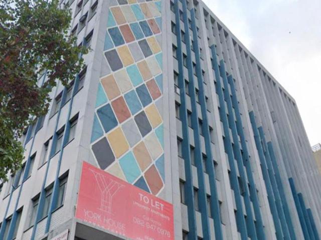 Apartment for rent in Marshalltown, Johannesburg