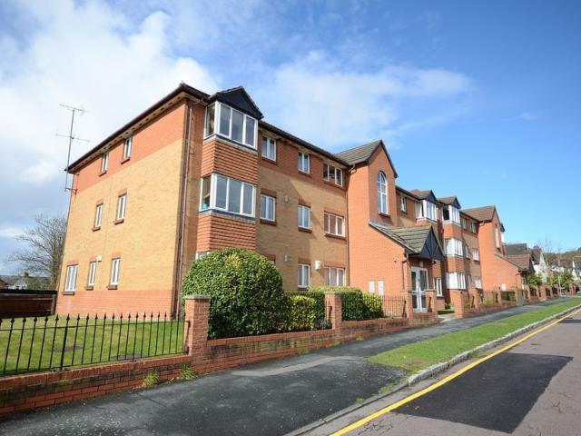 Apartment for rent in Camberley, Surrey Heath