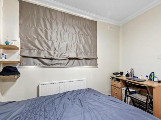 House for rent in Tooting, Battersea